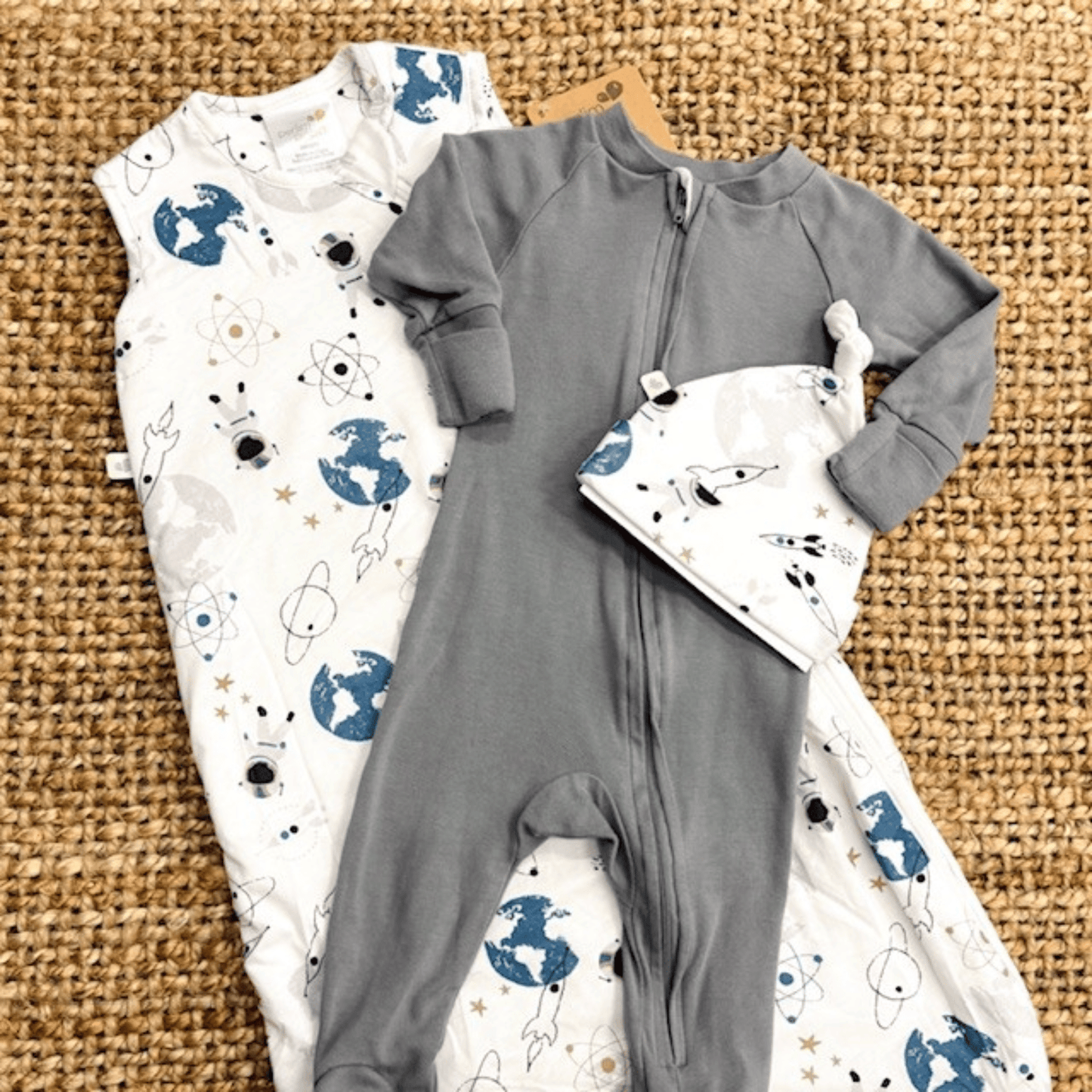 Newborn bundle - Space (0-6 months)