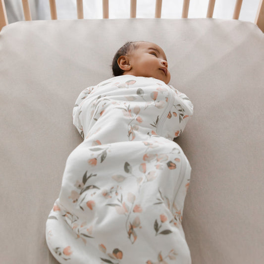 Bamboo newborn sleep sack - Leaves (1.0 tog)