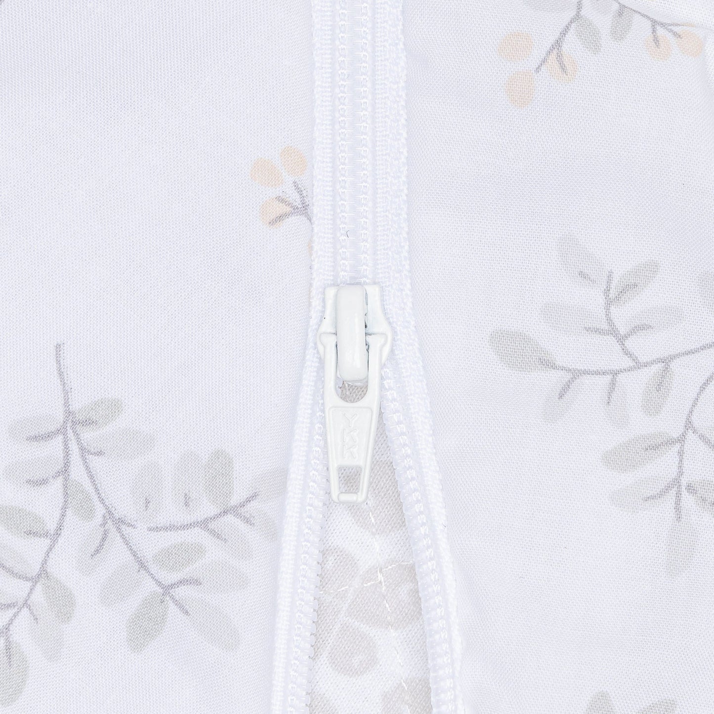 Woven cotton sleep bag - Leaves (2.0 togs)