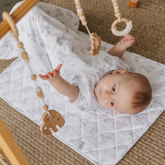 Woven cotton sleep bag - Leaves (2.0 togs)