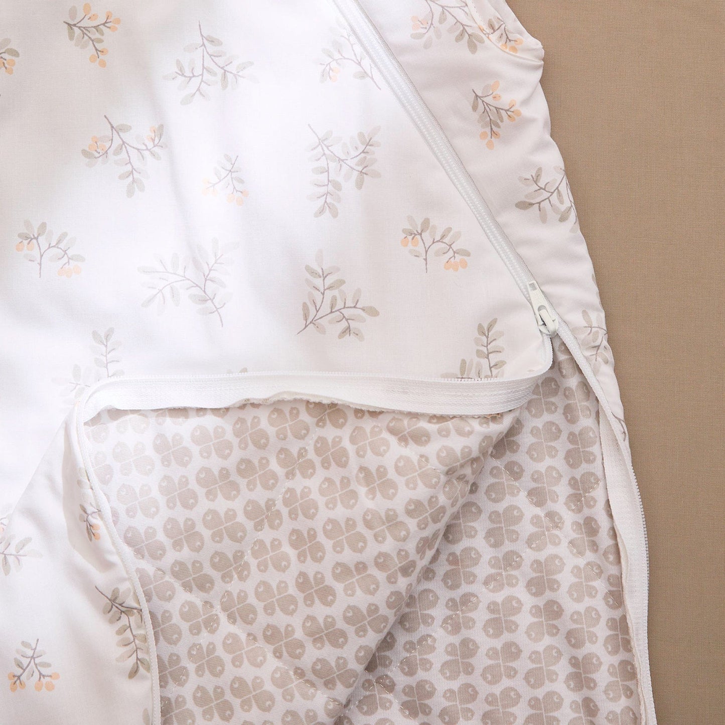 Woven cotton sleep bag - Leaves (2 togs)