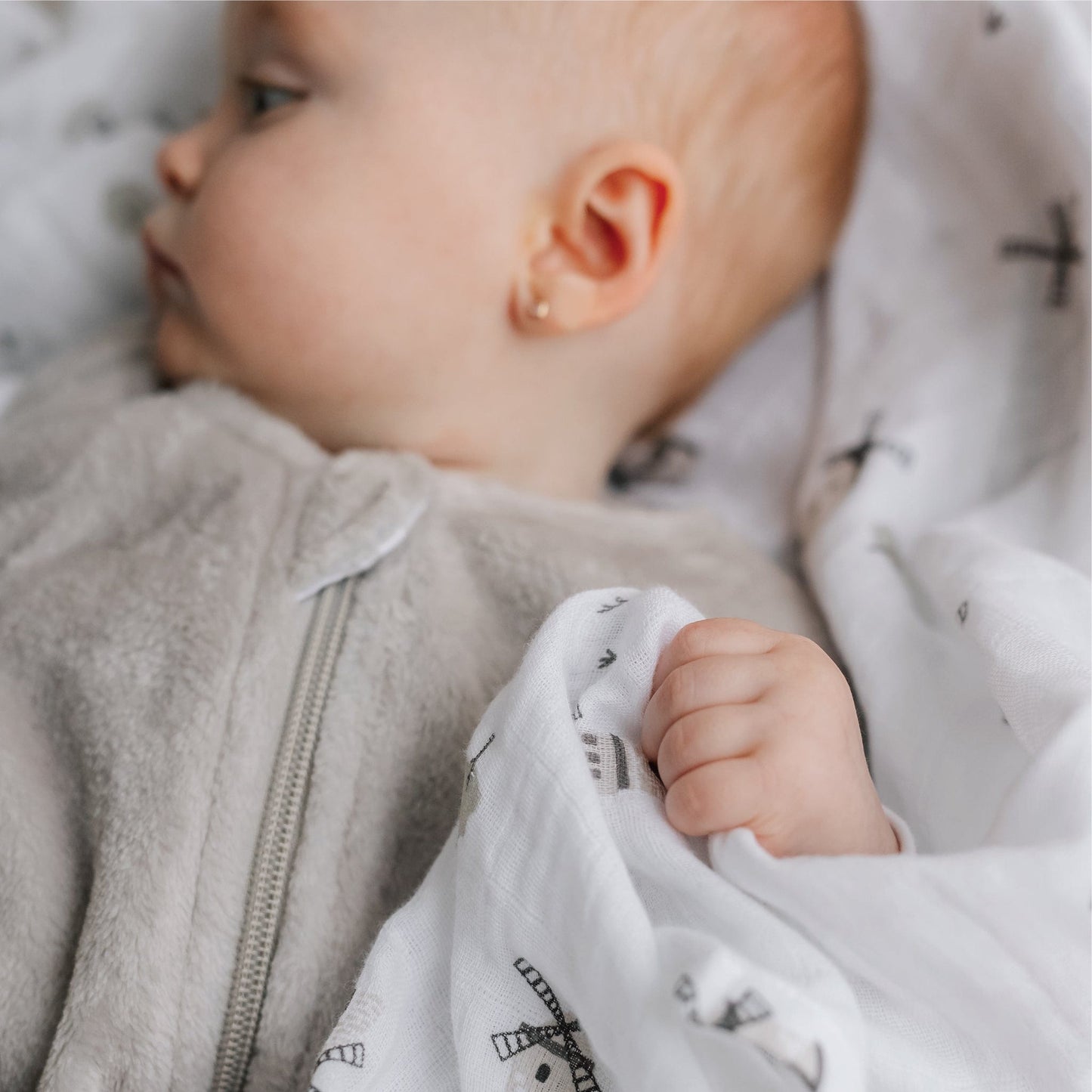 Plush sleep sack - Gray solid (1.5 togs)