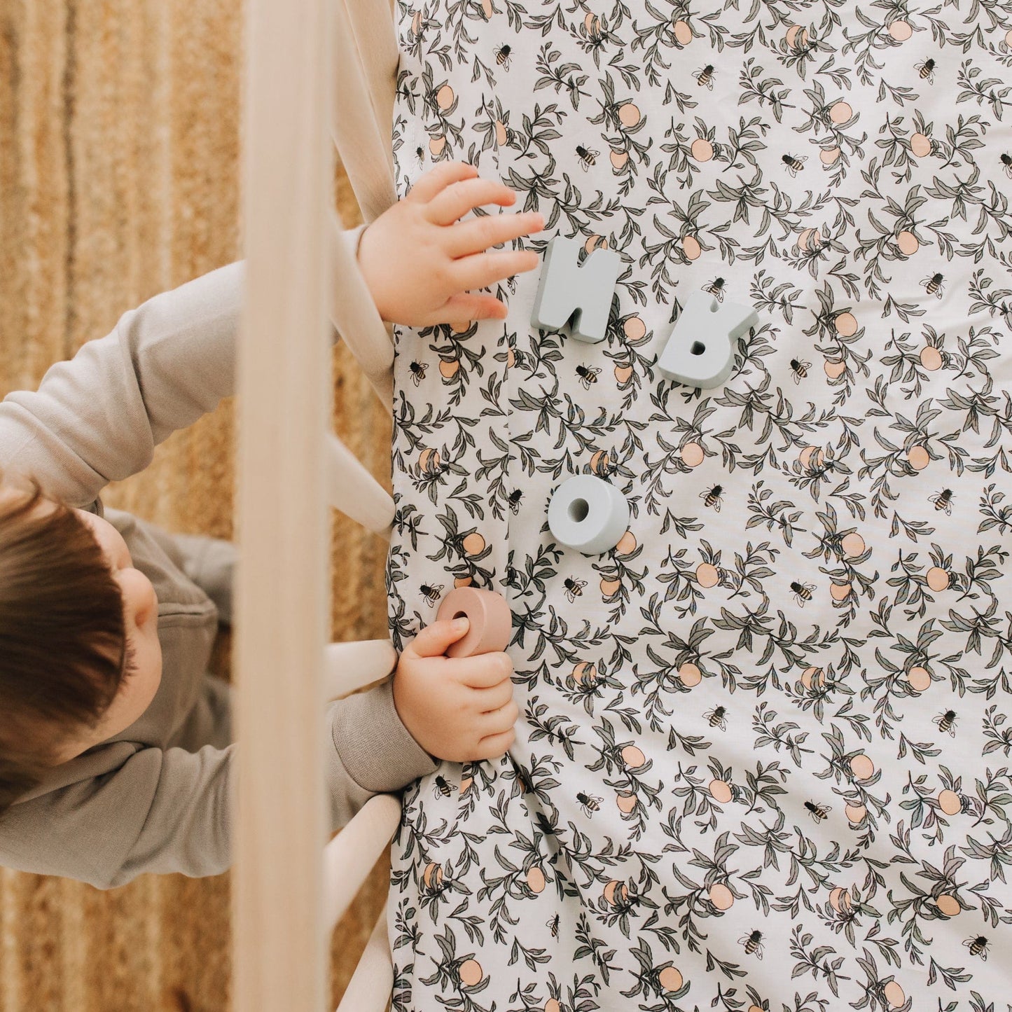 Duvet cover & insert - Honeybees by Solange Pilote