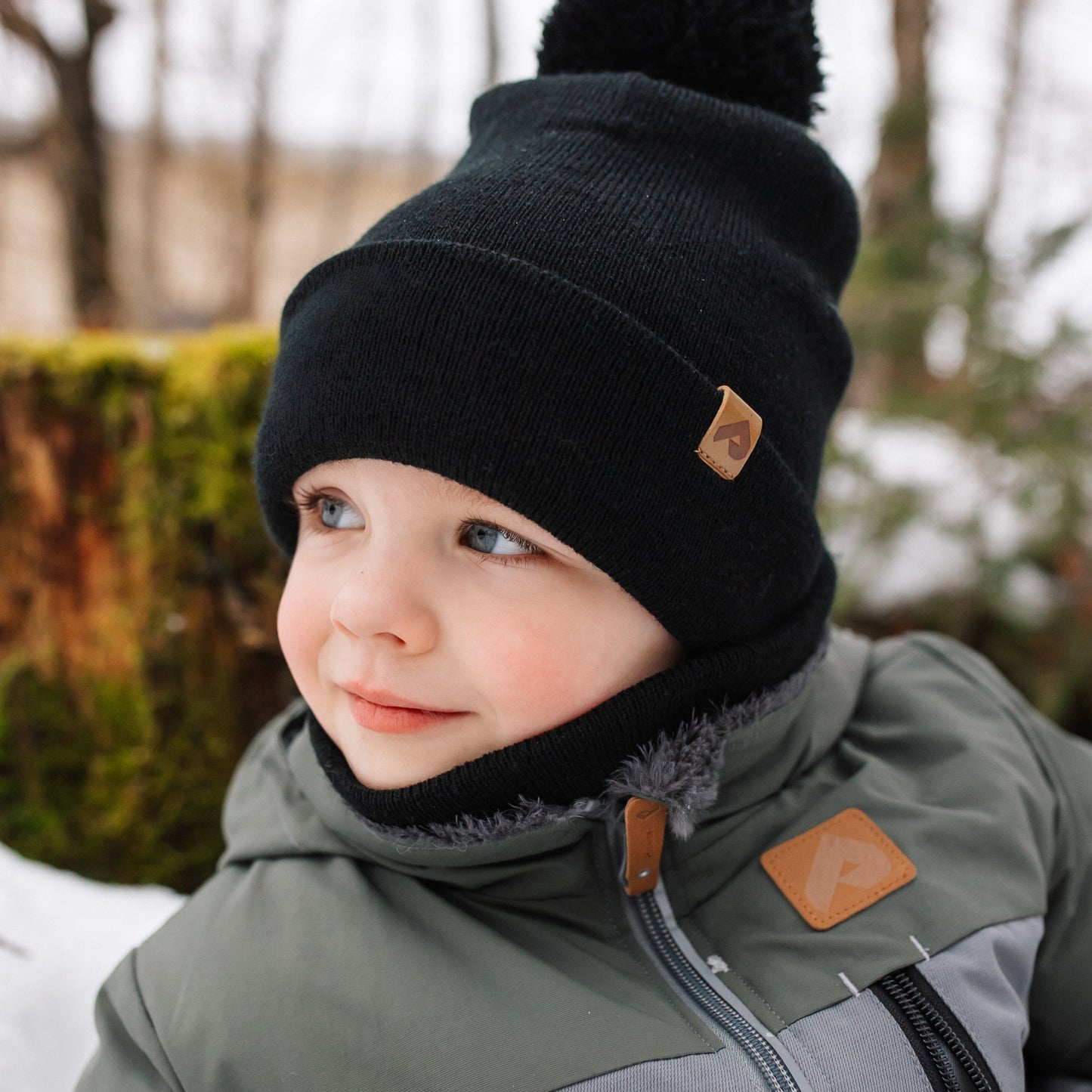 Acrylic hat with fleece lining - Black