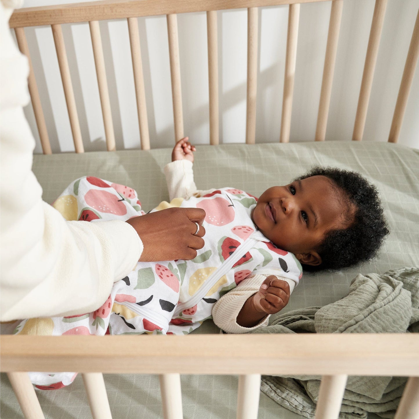 Cotton muslin sleep sack - Fruits (0.7 tog)