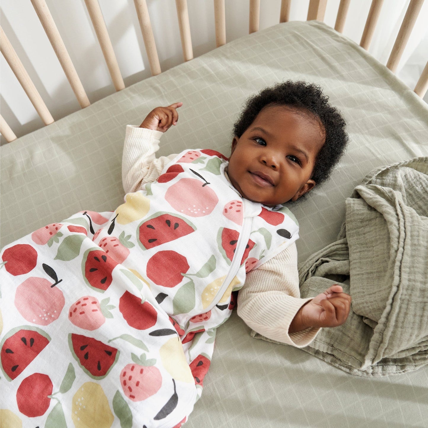 Cotton muslin sleep sack - Fruits (0.7 tog)