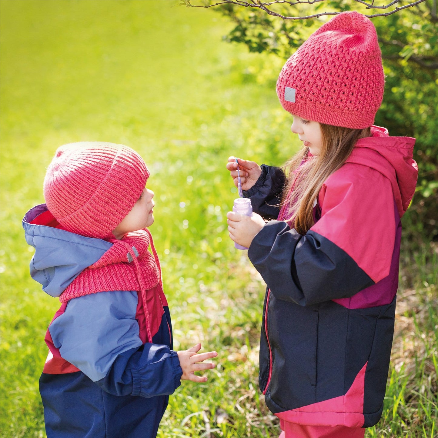Single layer acrylic beanie - Pink