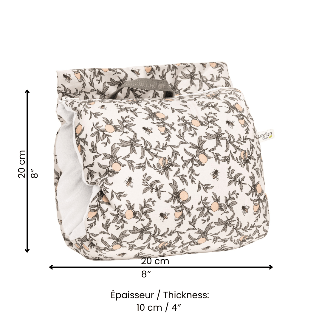 Nursing muff - Honeybees by Solange Pilote