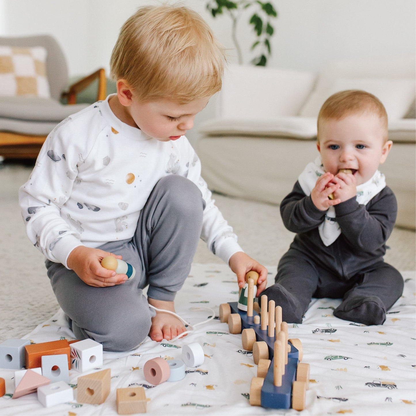 Bamboo bibs pack (3) - Pandas, Green & Prairies