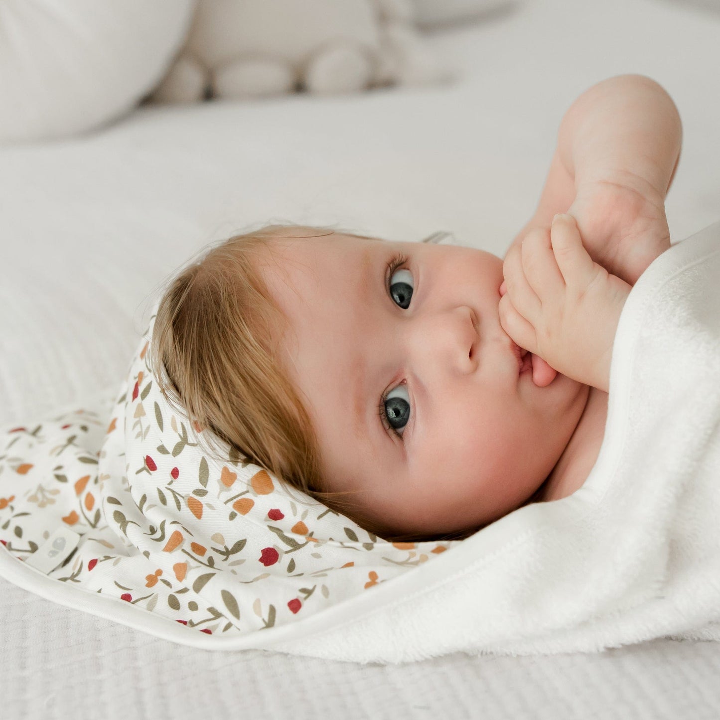 Bamboo hooded towel - Floral