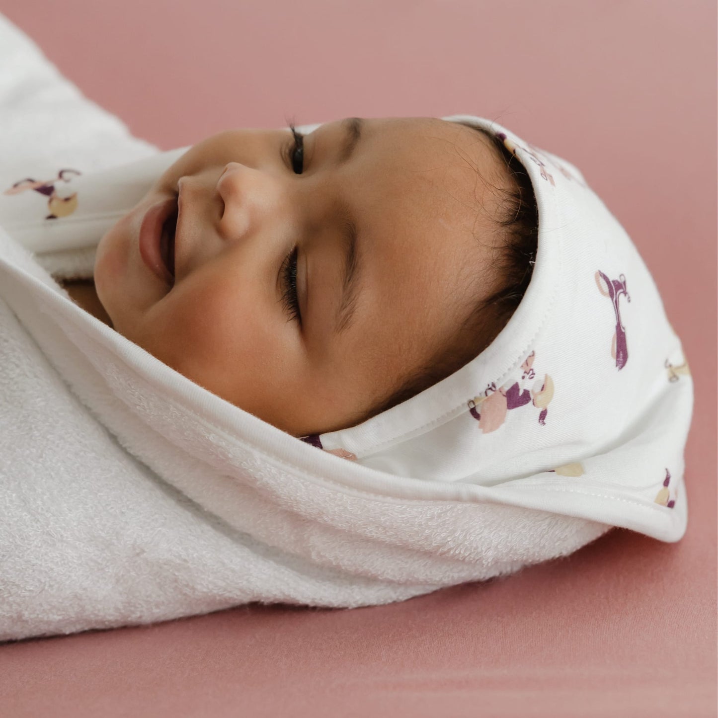 Bamboo Fitted sheet - Raspberry