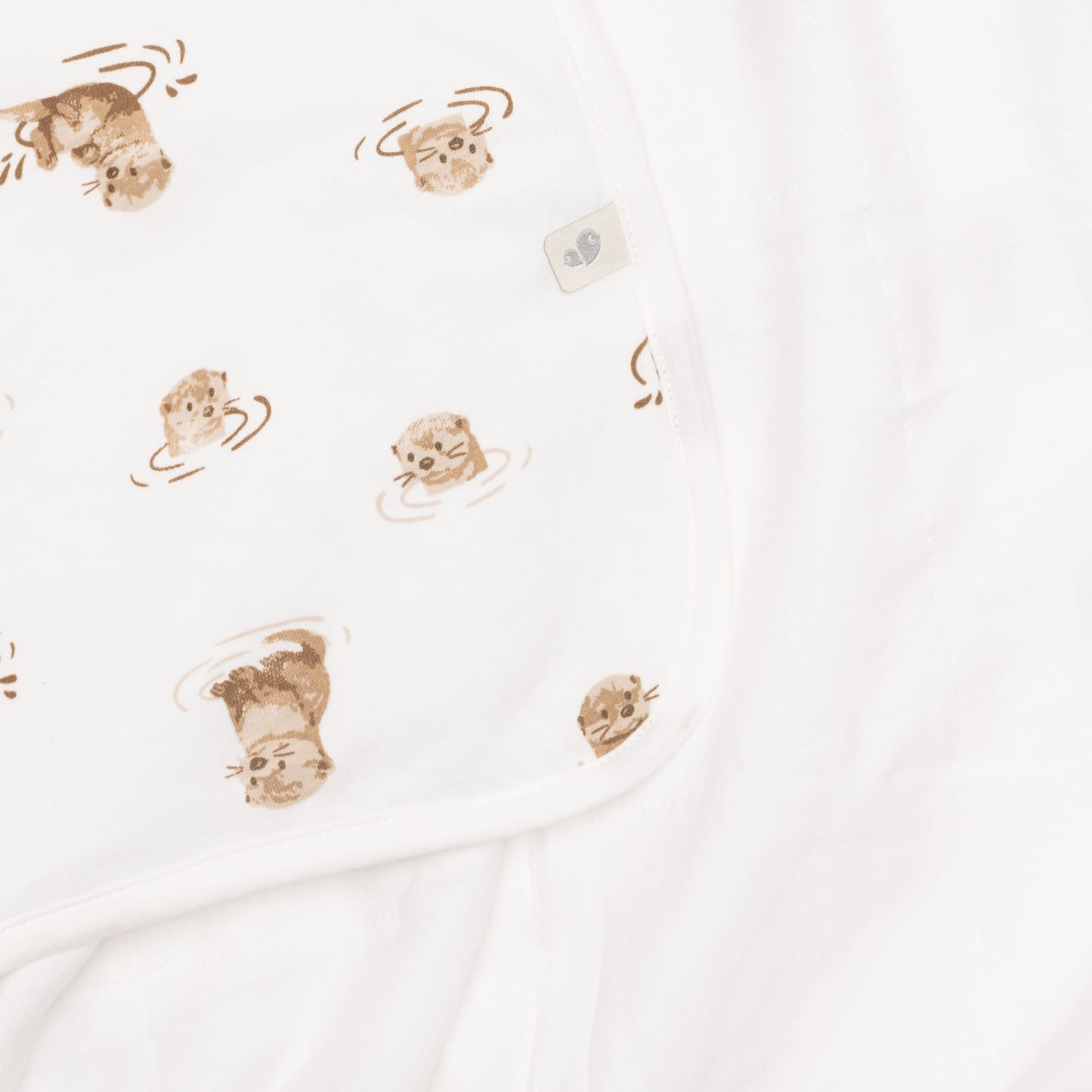 Bamboo blanket - Otters