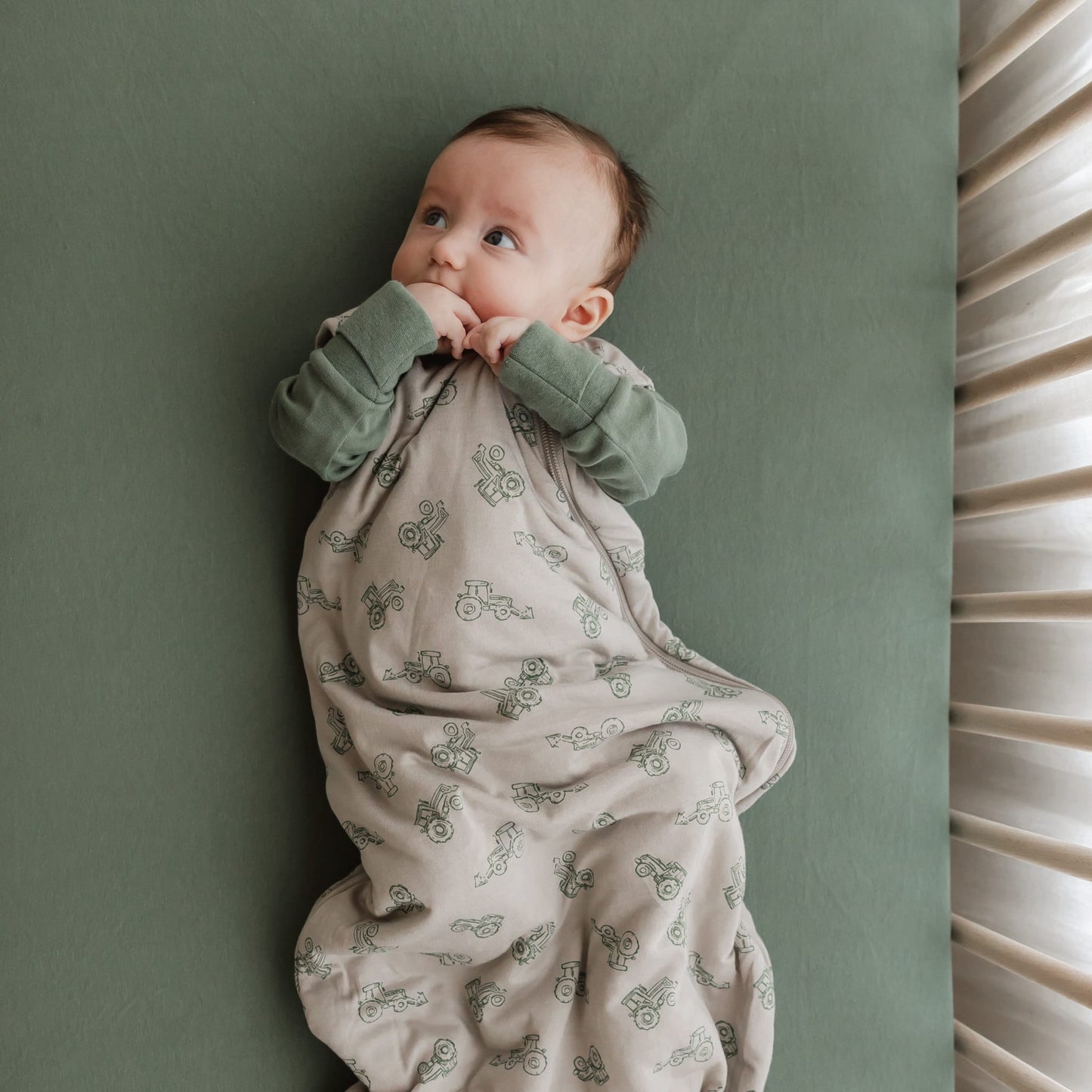 Quilted bamboo sleep sack - Tractors (1.0 tog)
