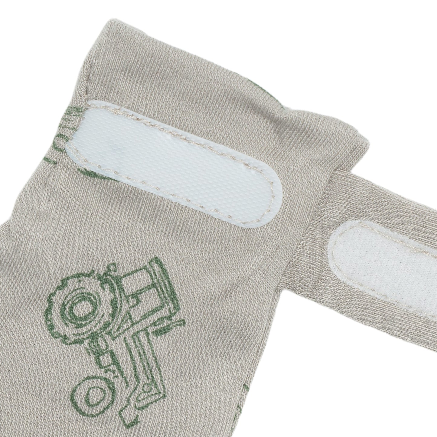 Bamboo scratch mittens - Tractors