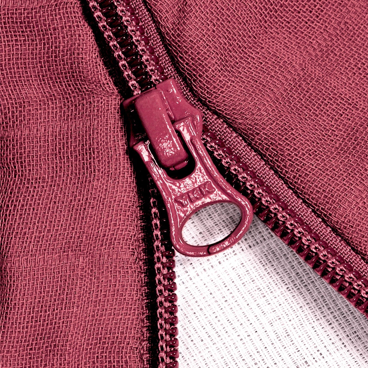 Cotton muslin sleep sack - Raspberry (0.7 tog)