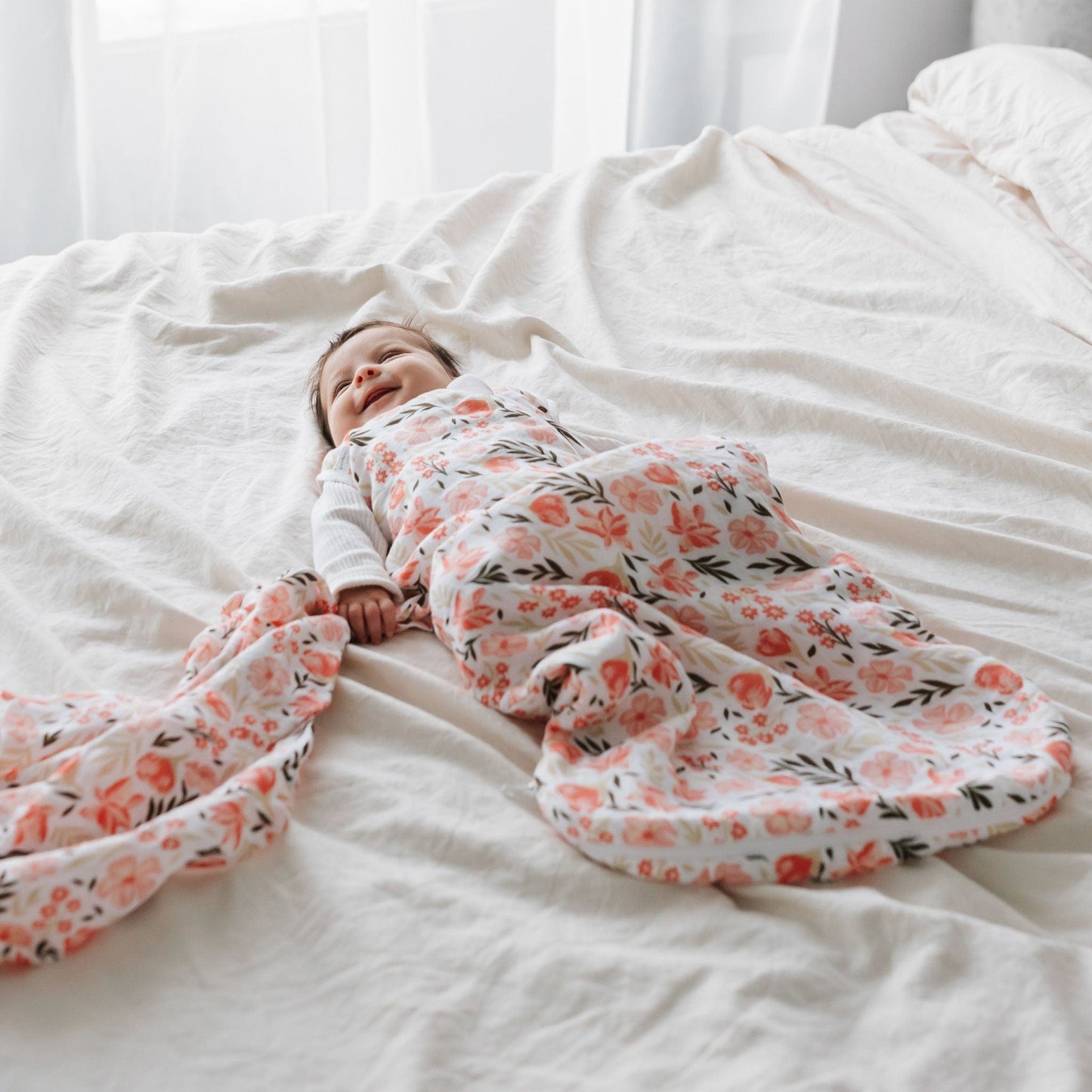 Cotton muslin sleep sack - Flowers by Rachel Lyon (0.7 tog)