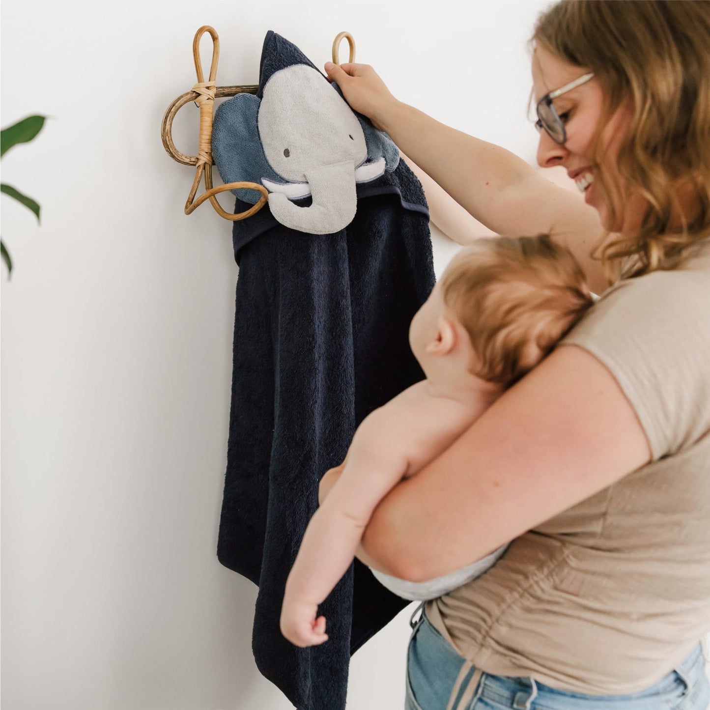 Baby hooded towel - Elephant