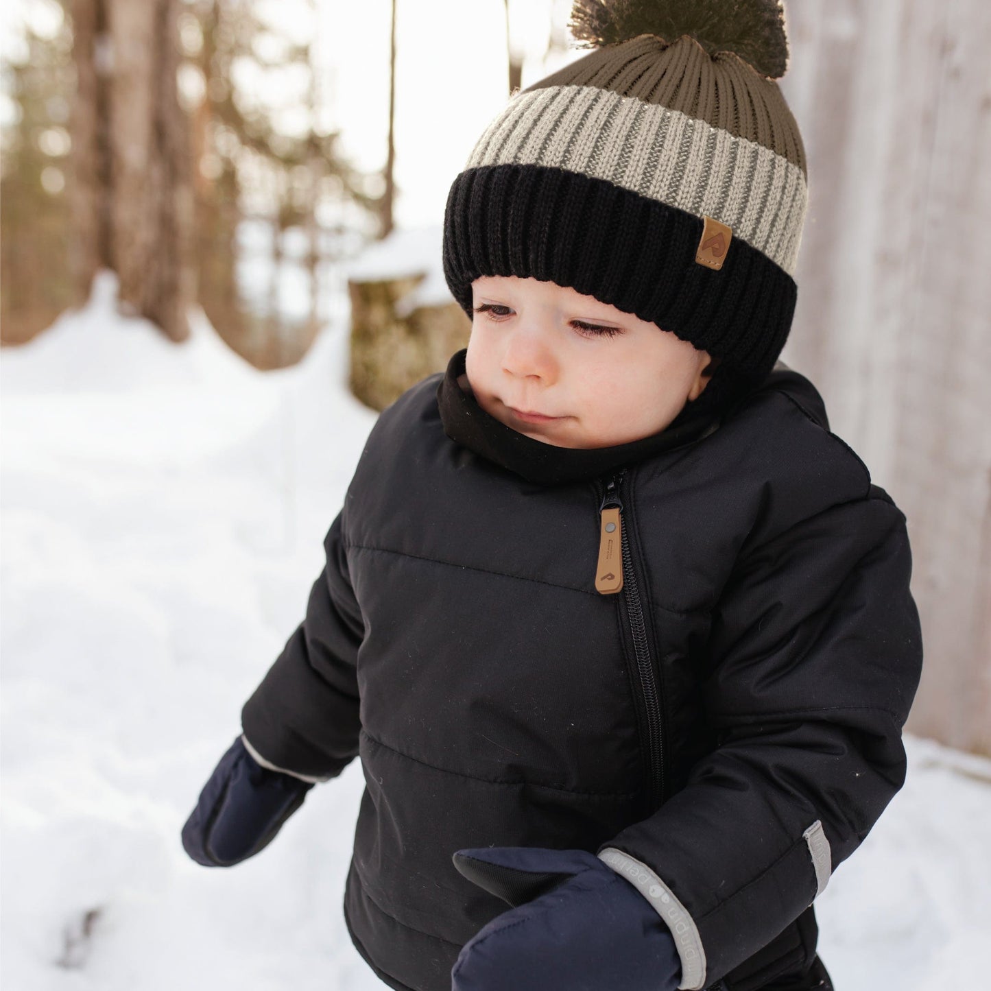 Tuque d'hiver avec pompon détachable et cordon - Kaki, Beige & Noir