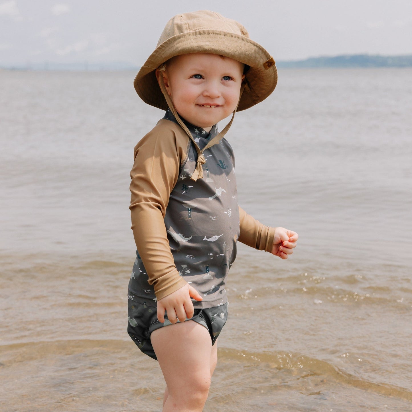 Adjustable beach diaper - Sea