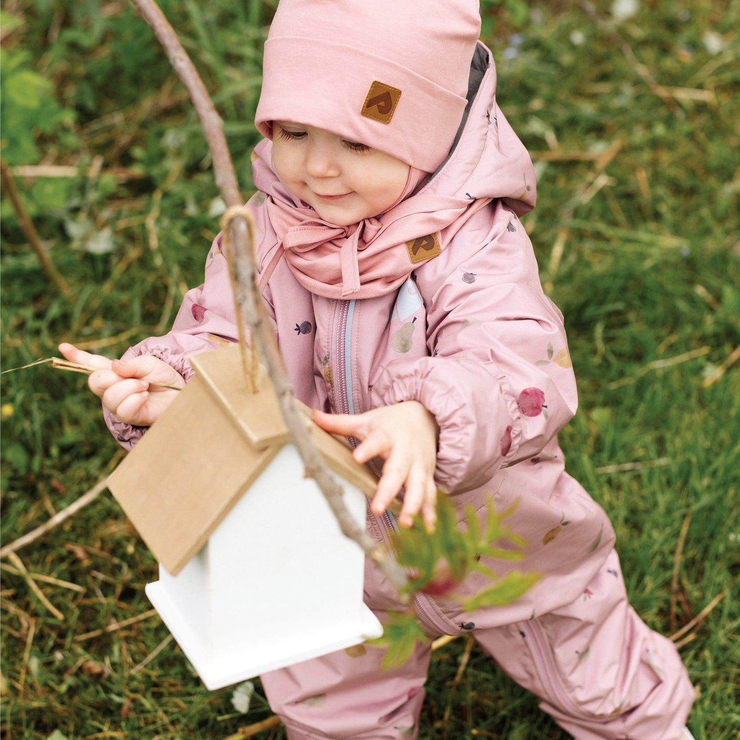 Mid-season bunting for baby - Fruits