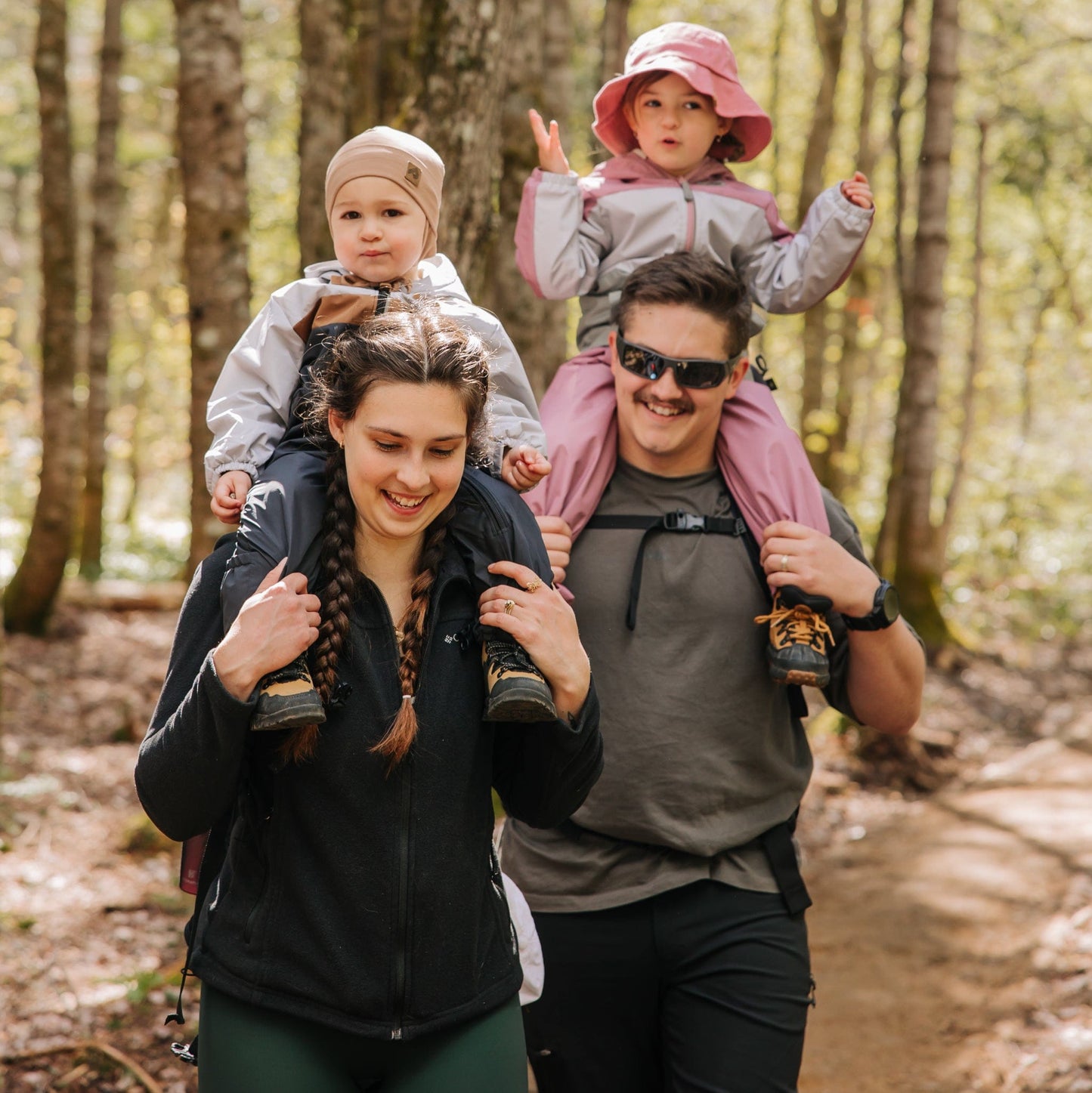 Mid-season bunting for baby - Sand, toffee & black