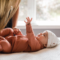 Newborn bamboo knotted hat - Desert