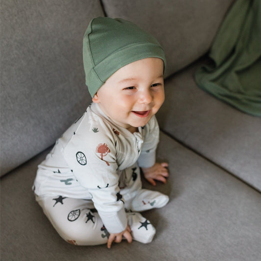 Newborn bamboo knotted hat - Hunter Green